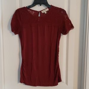 Lace Detail Maternity Top - Burgundy S